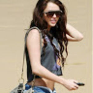 Meet your Posher, Jc